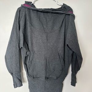 2000’s Off The Shoulder Lululemon Long Hooded Sweatshirt